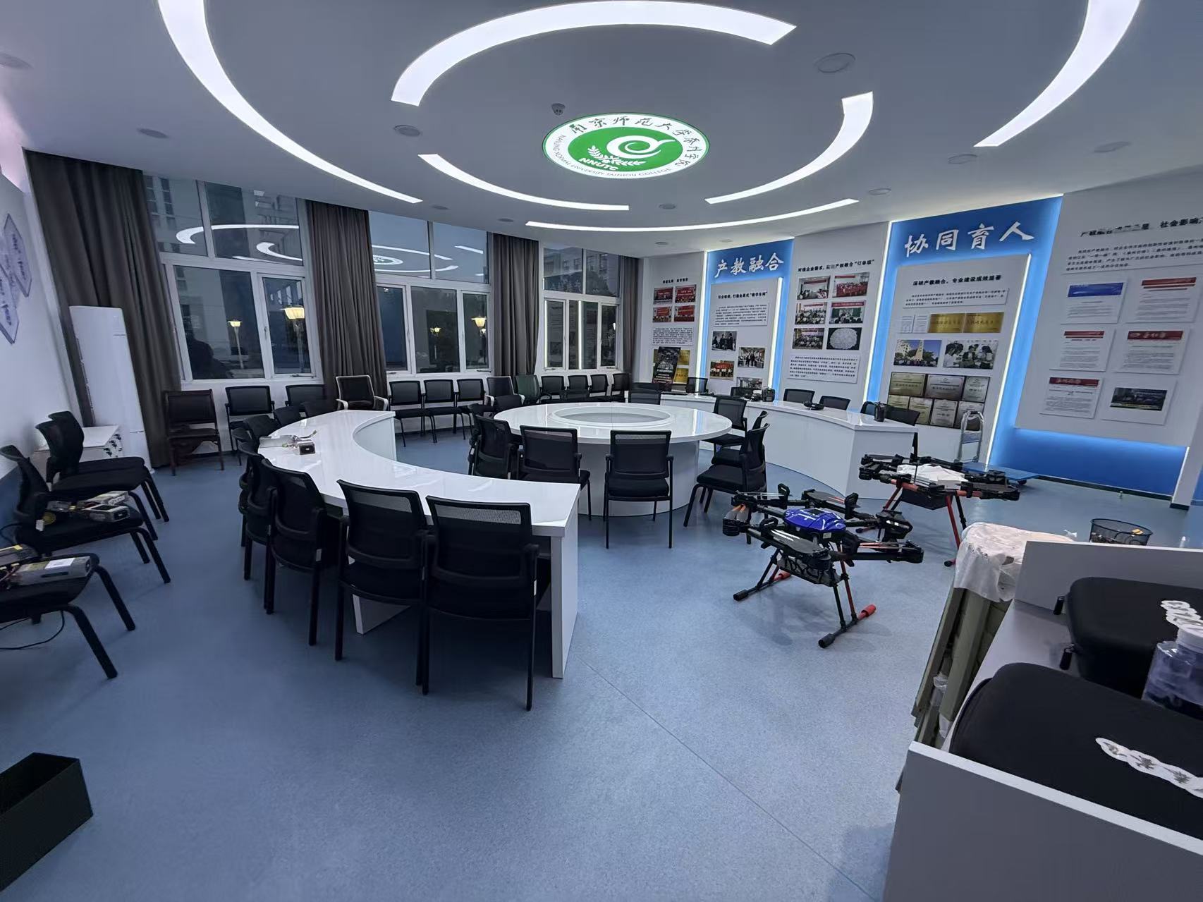 南京师范大学泰州学院设备场地